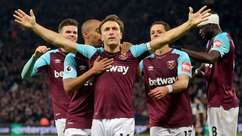 Top 6 huyền thoại đáng nhớ của đội bóng West Ham